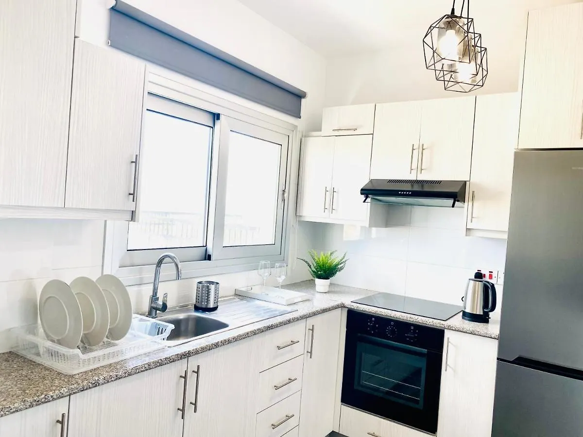 Apartmán Lina 703 Larnaca